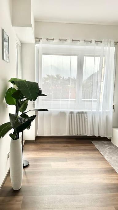 Luxury Apartment With View Como Ngoại thất bức ảnh